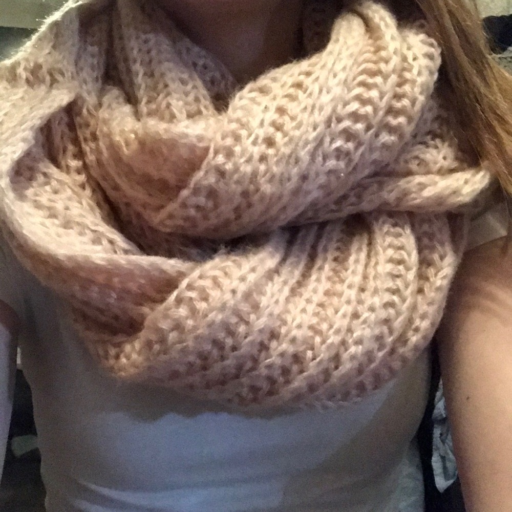 Very Light Pink Knitted Scarf